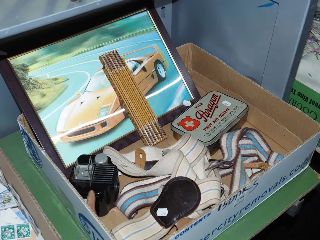 box; Ferrari print, first aid kit etc Image 1++