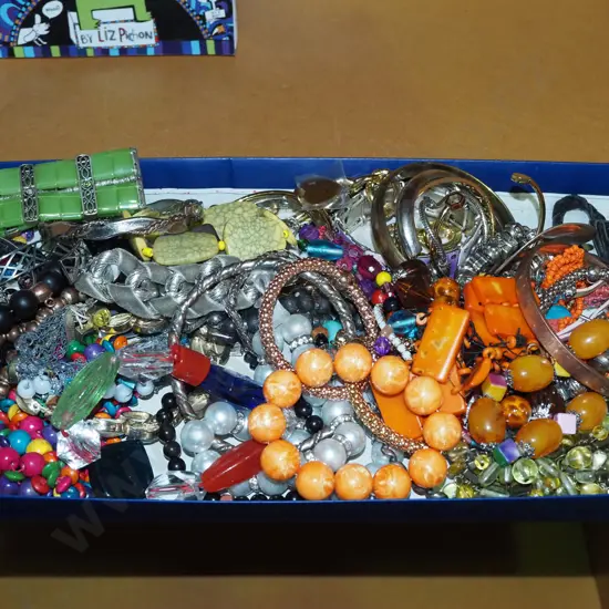 tray of costume jewellery