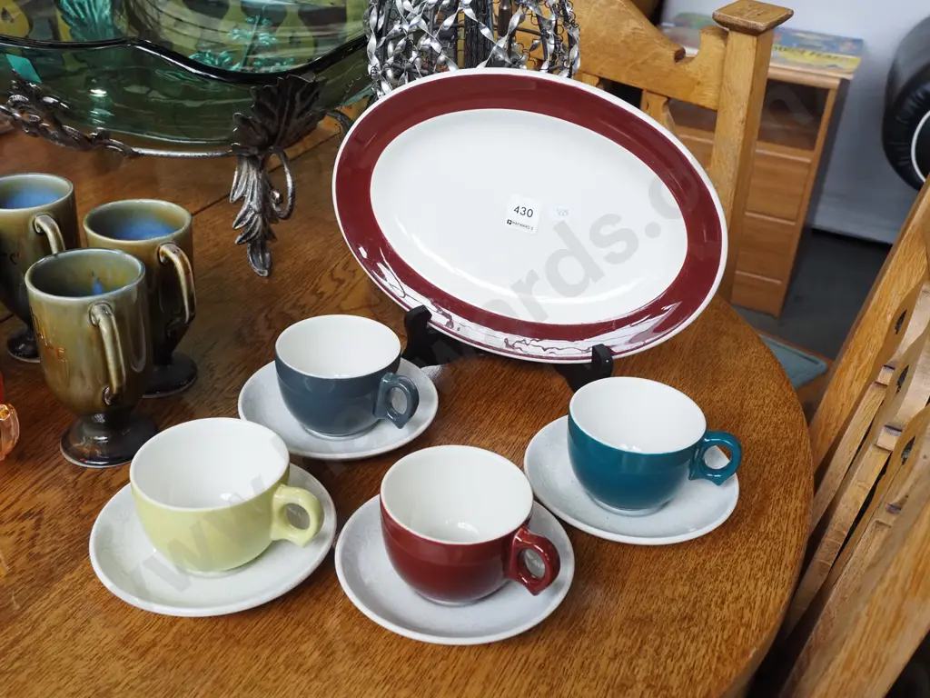 small Grindlay ashet, cups and saucers Image 1++