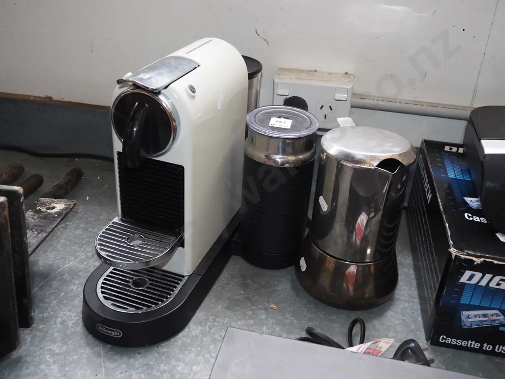 Delonghi pod coffee machine, stove top espresso maker, milk frother Image 1++