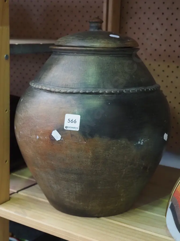 lidded storage canister H360 Image 1++