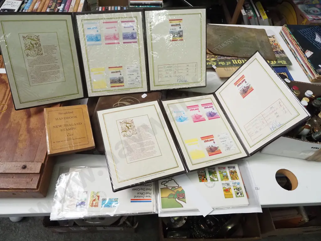 5x stamp sets, stamp hand book, various first day covers Image 1++