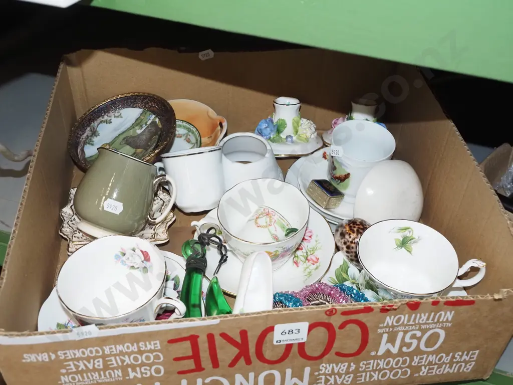 box; tea cups, candlesticks etc Image 1++