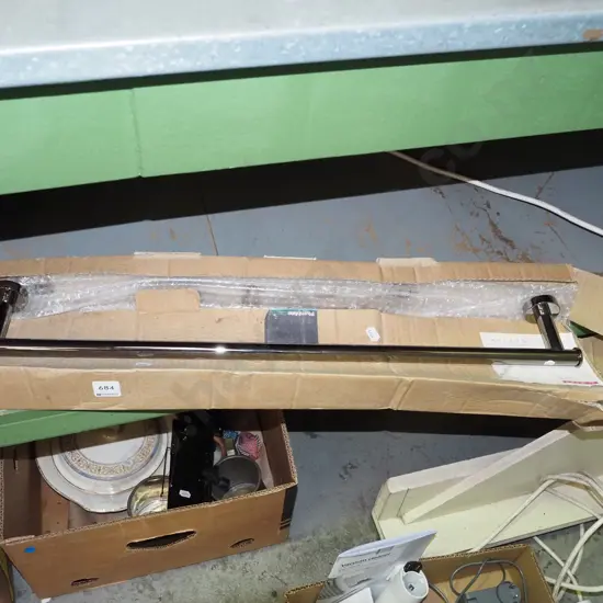 chrome wall mounted hand rail