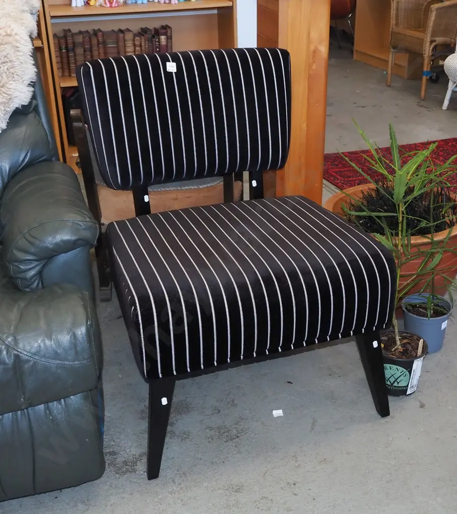 modern black and white striped reception chair Image 1++