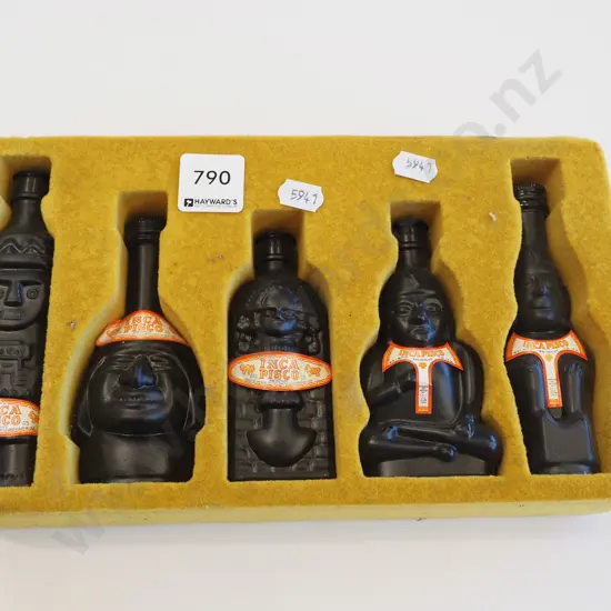 box of Inca Pisco spirit miniatures