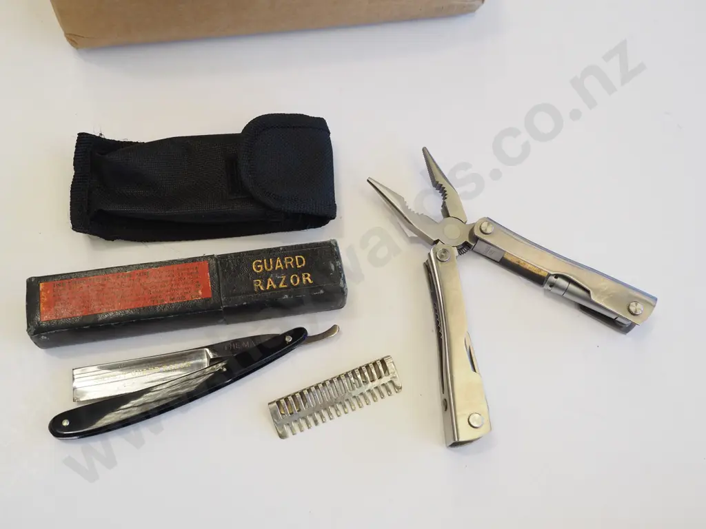 box; multi tool, cut throat razor Image 1++
