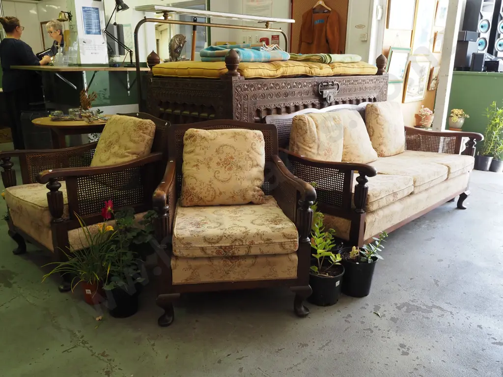 mahogany bergere 3 piece lounge suite - 3 seater, 2x singles - no holes in cane - overall good condition Image 1++