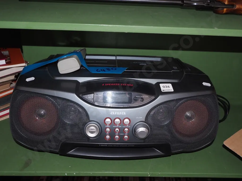 Aiwa radio CD player Image 1++