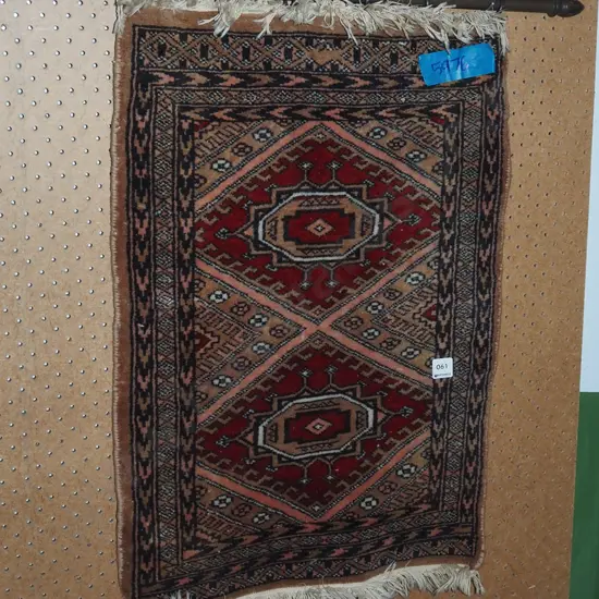 small wall mounted prayer rug H700 W450