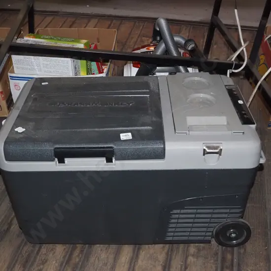 brass monkey battery powered chilly bin