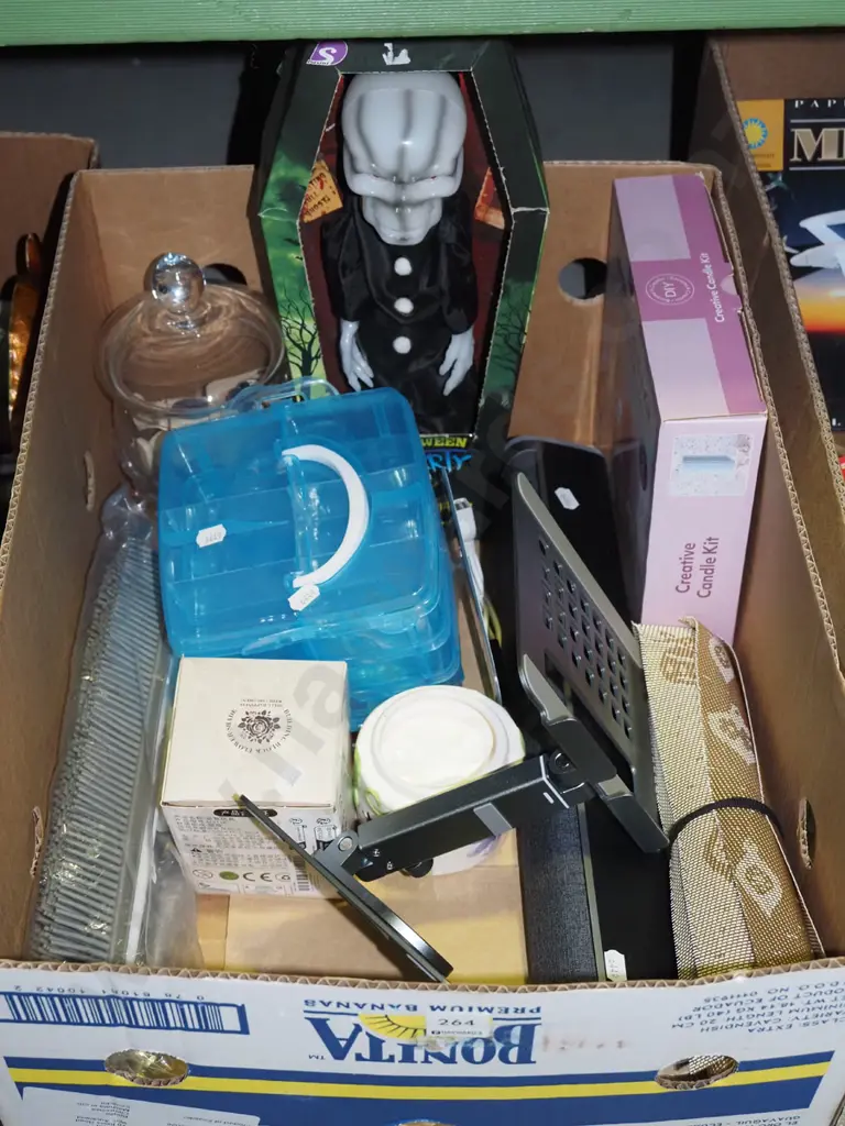 box; candle kit, placemats, speakers etc Image 1++