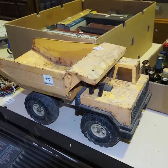 restorer's Tonka toy dump truck