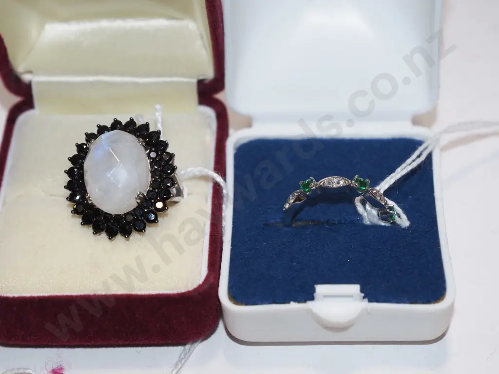 2x sterling silver rings Image 1++