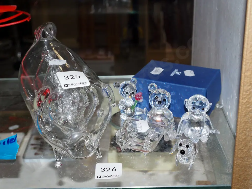 glass decorative pig figurine, crystal figurines etc Image 1++