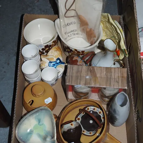 box of ashtray, egg cups, salt & pepper etc