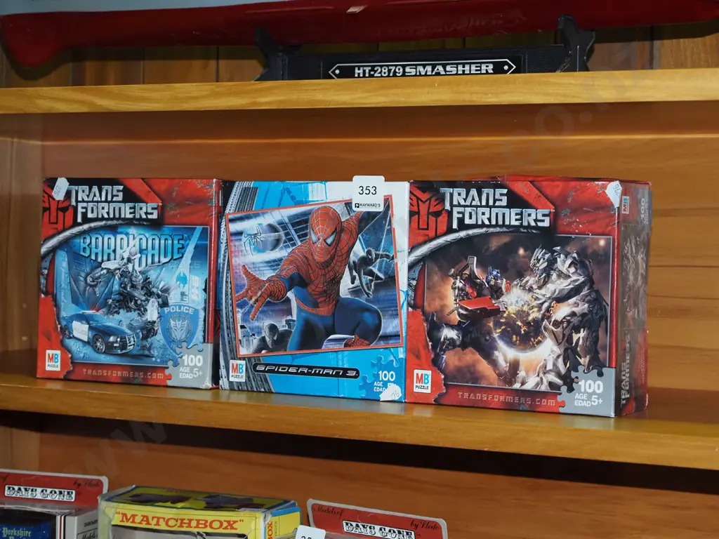 2x Transformers and 1x Spider Man puzzles Image 1++