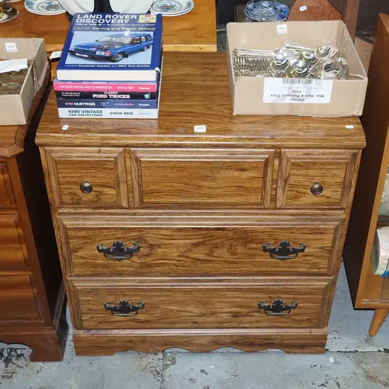 MDF faux wood veneer 3-drawer chest H-770 W-710 D-400