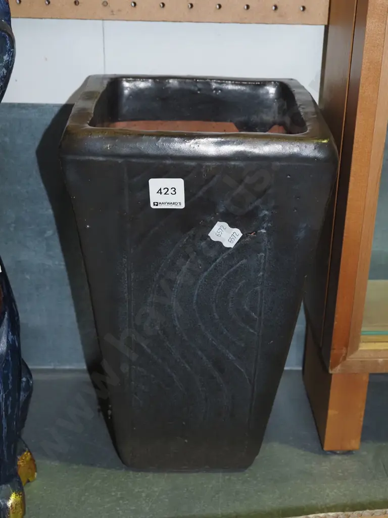 glazed terracotta garden planter H330 Image 1++