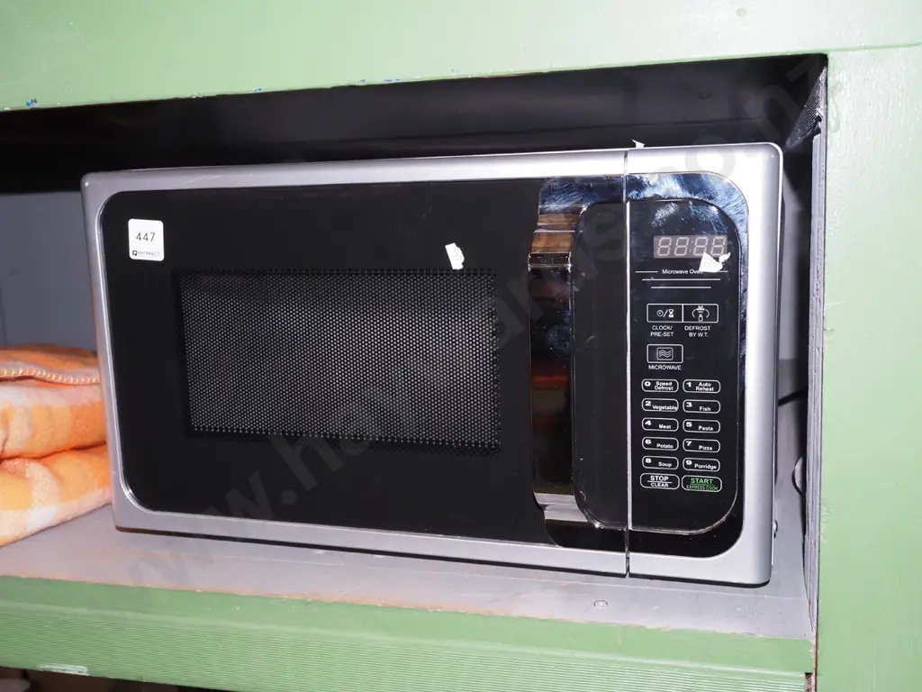 unbranded microwave Image 1++