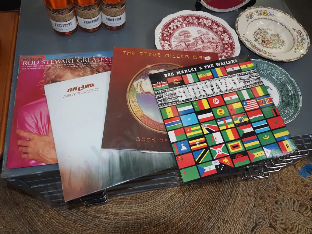 LPs; The Cure, Bob Marley, Steve Miller Band Image 1++