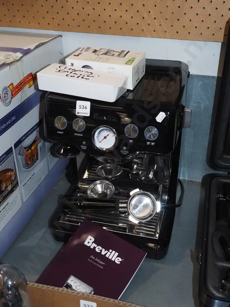 as new Breville Infuser espresso machine Image 1++