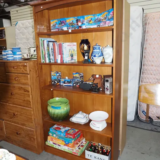 solid pine adjustable bookcase H1810 W950 D280