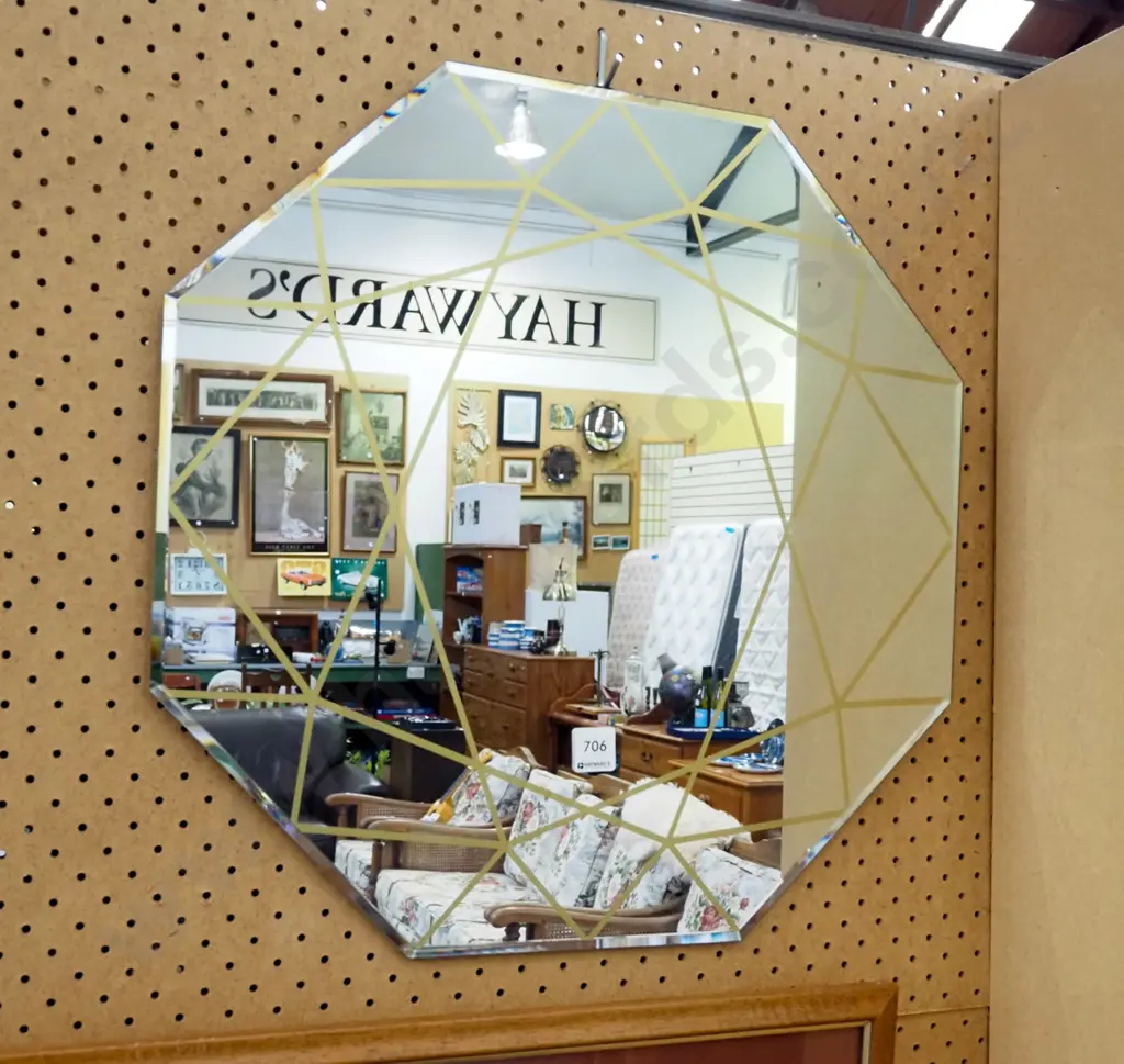 octagonal wall mirror - scratches Image 1++
