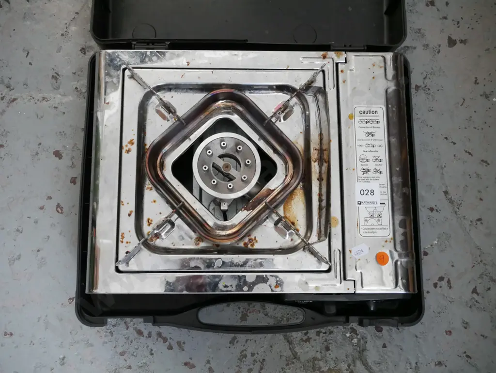 Gas Craft portable stove in black plastic case Image 1++
