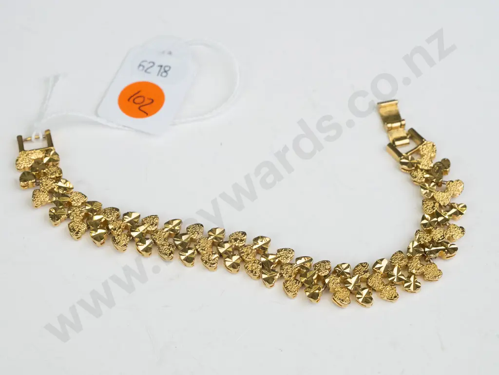 Gold bracelet Image 1++