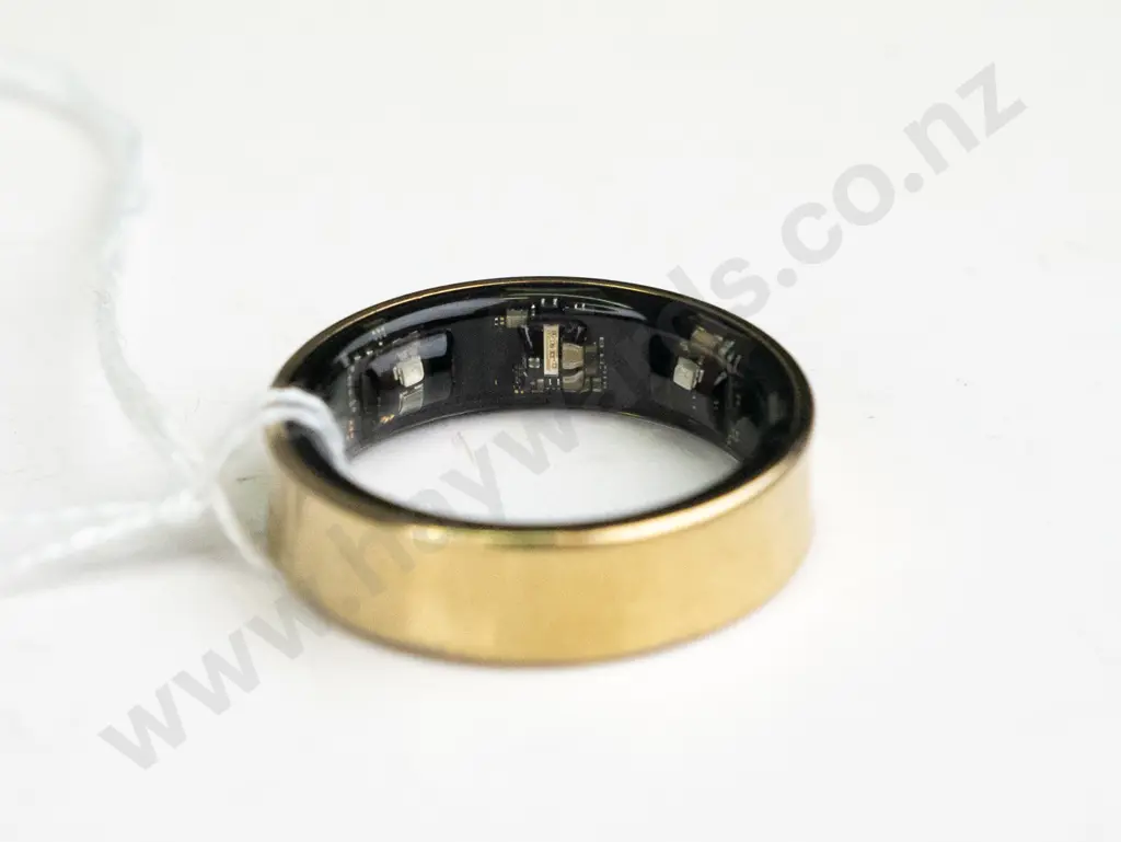 Gold Samsung smart ring Image 1++