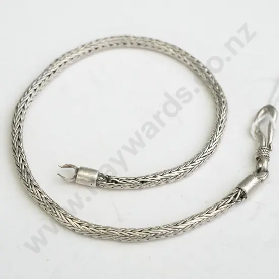 Silver chain bracelet