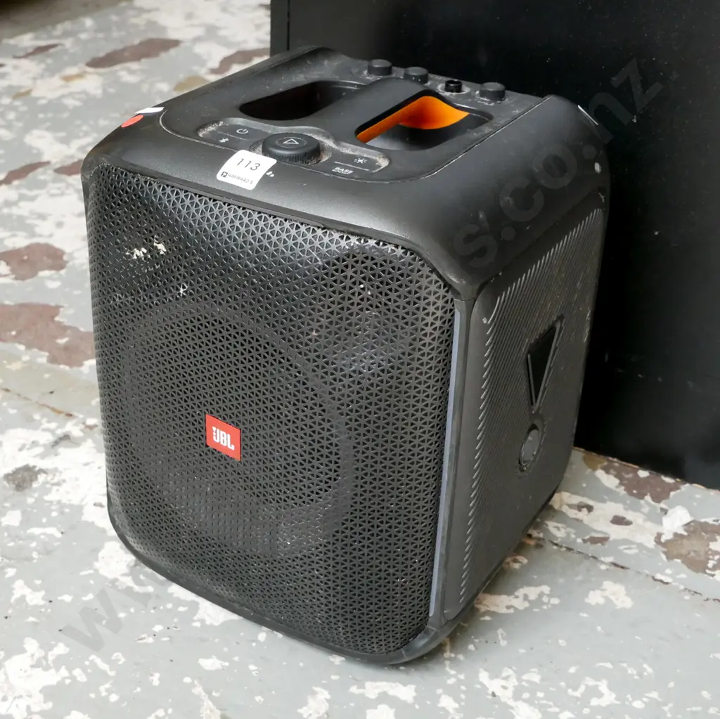 JBL Partbox Encore Essential  portable Bluetooth speaker - no power cord Image 1++