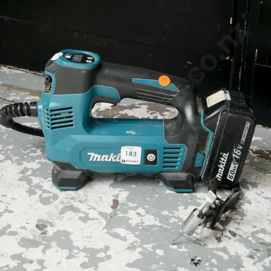 Makita tyre/ball inflater