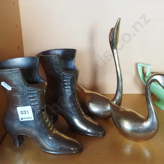2x brass boot vases, 2x brass swans H220