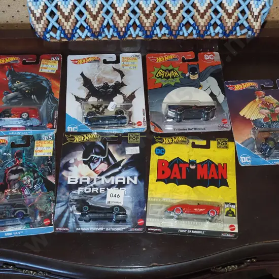 7x carded Batman model vehicles