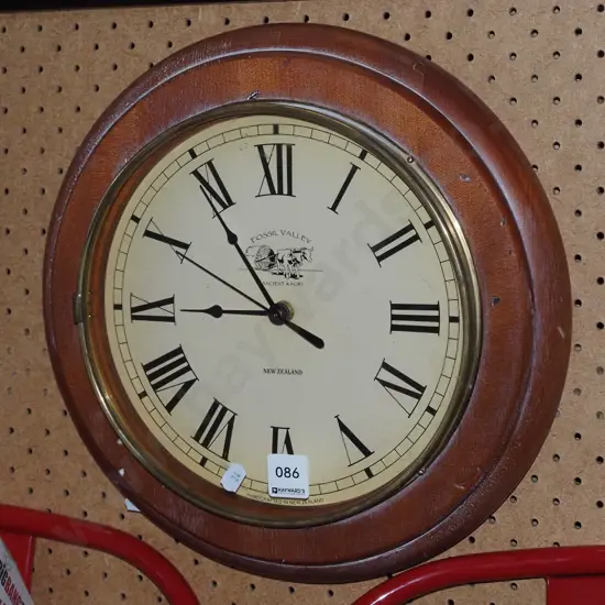 reproduction Fossil Valley wall clock