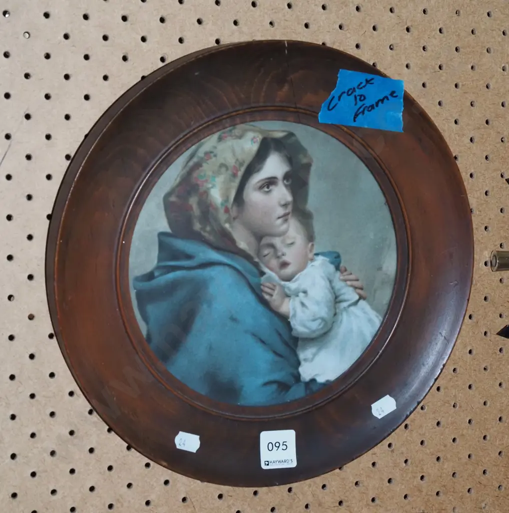 circular print - mother and child- crack to frame Image 1++