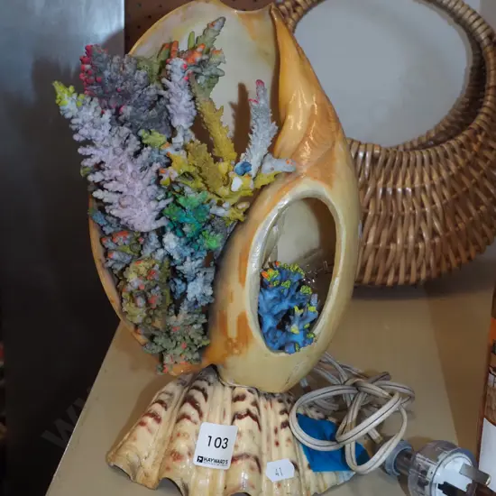 retro shell table lamp