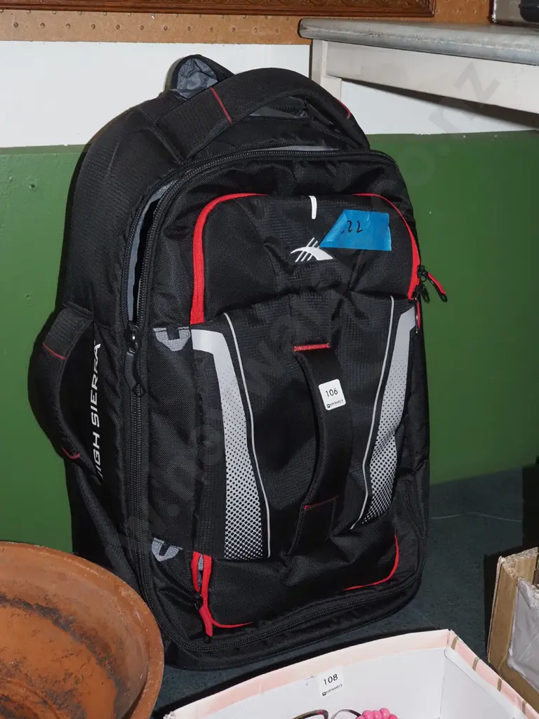 backpack carry on bag Image 1++