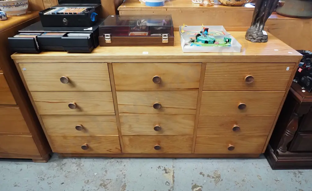 solid pine 12 drawer lowboy H750 W1330 D365 Image 1++