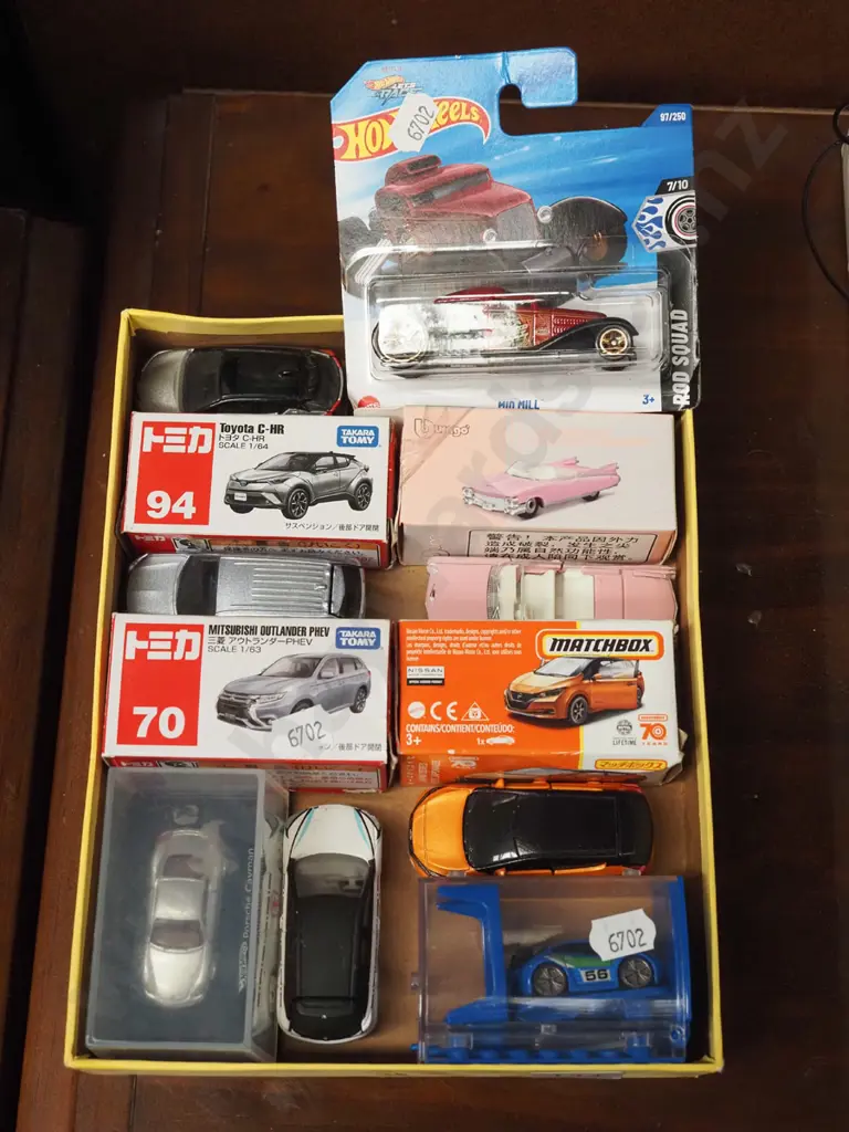 tray of toy vehicles Image 1++