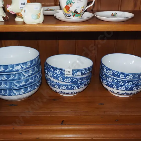 10x blue and white Asian soup bowls