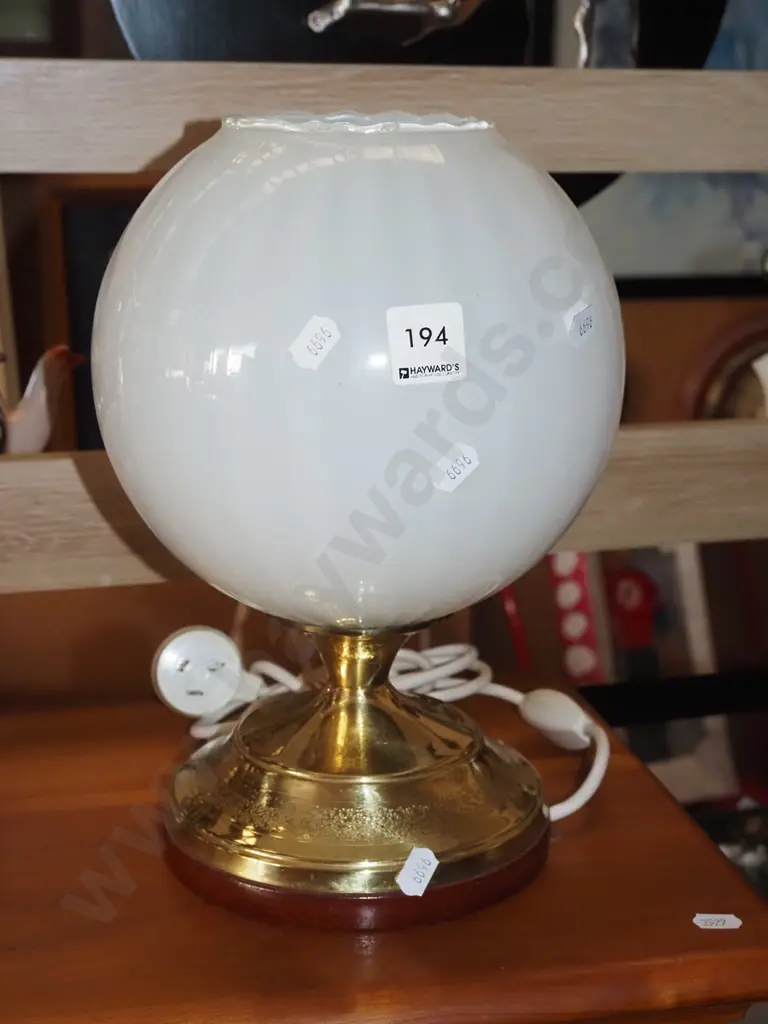 brass and milk glass table lamp H300 Image 1++