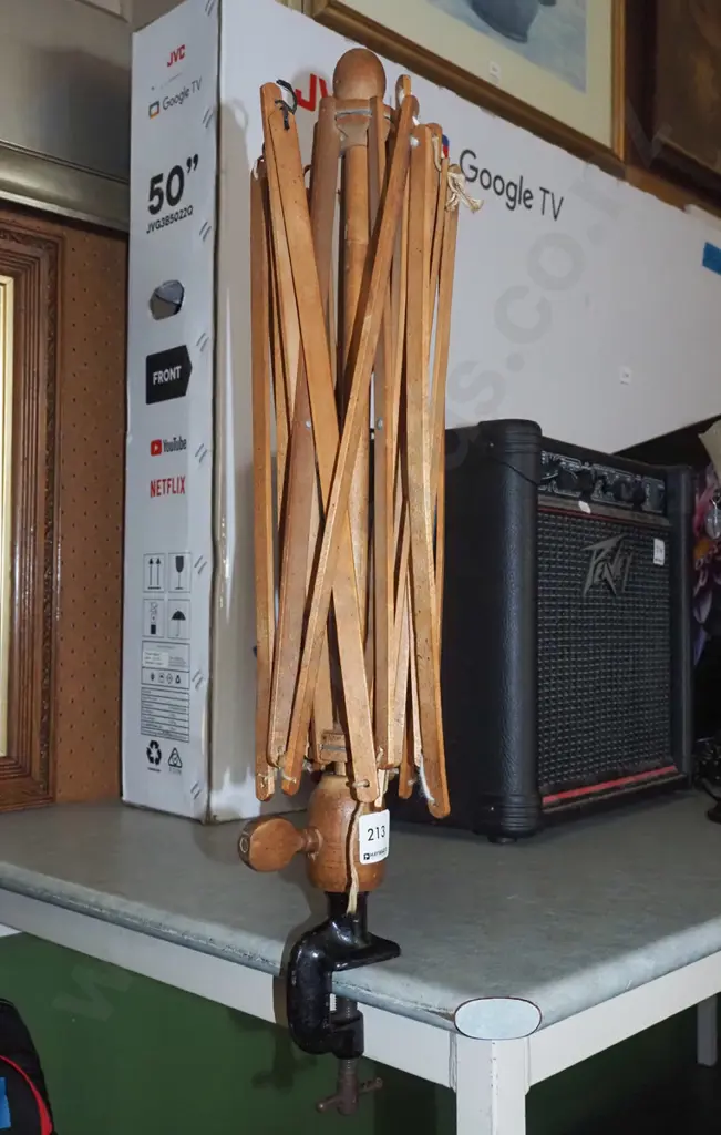 wooden umbrella swift Image 1++