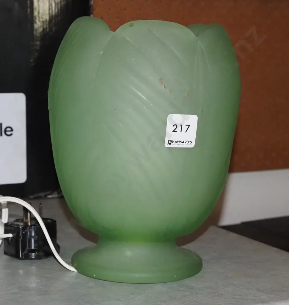 green glass table lamp H210 Image 1++