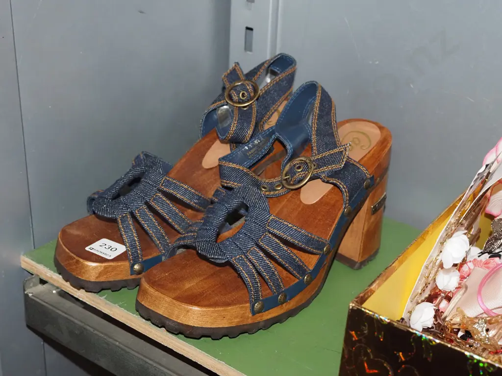 pair of Candies ladies wooden high heeled shoes - unknown size Image 1++