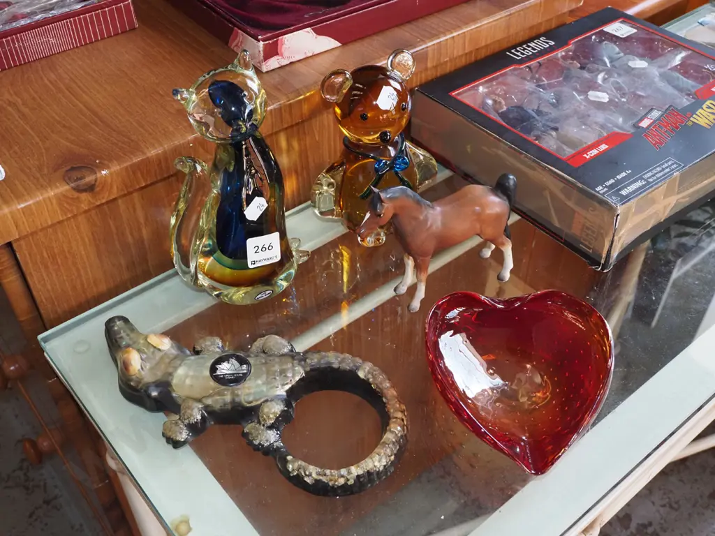 glass bowl, souvenir crocodile, figurines etc Tallest H200 Image 1++