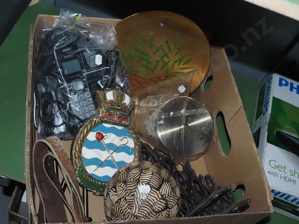 box; metal shelf brackets, wall plaque, telephone etc Image 1++