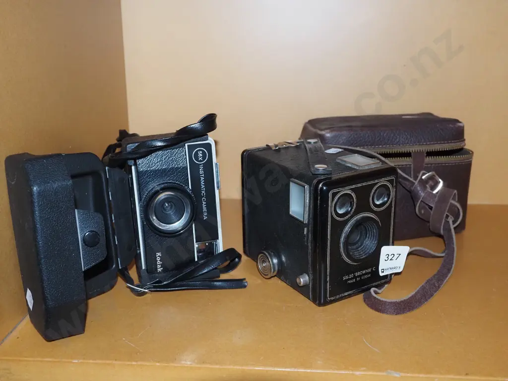 Kodak boxed Browine, Kodak instamatic camera Image 1++